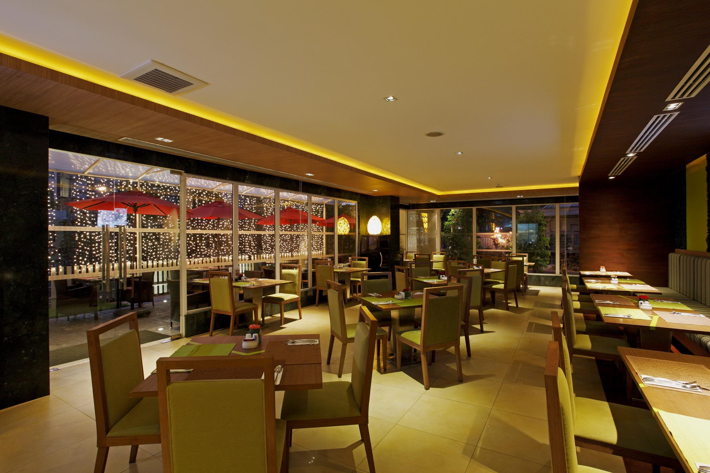 Centara Pattaya Hotel Eksteriør billede
