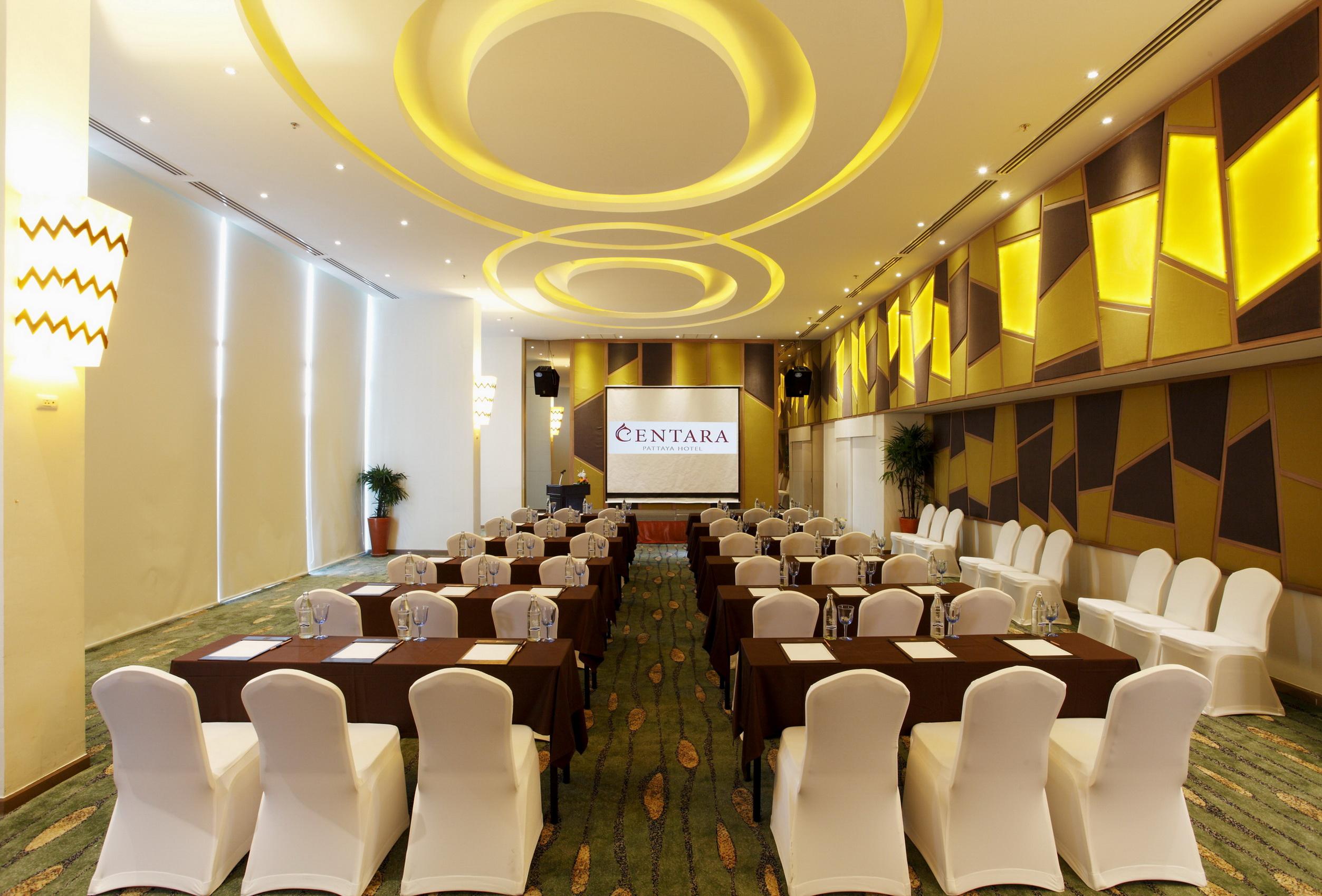 Centara Pattaya Hotel Eksteriør billede