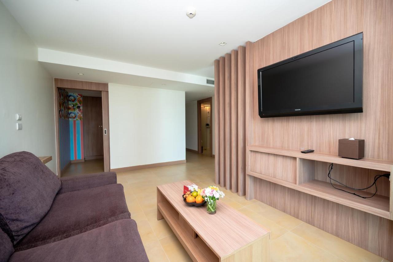 Centara Pattaya Hotel Eksteriør billede